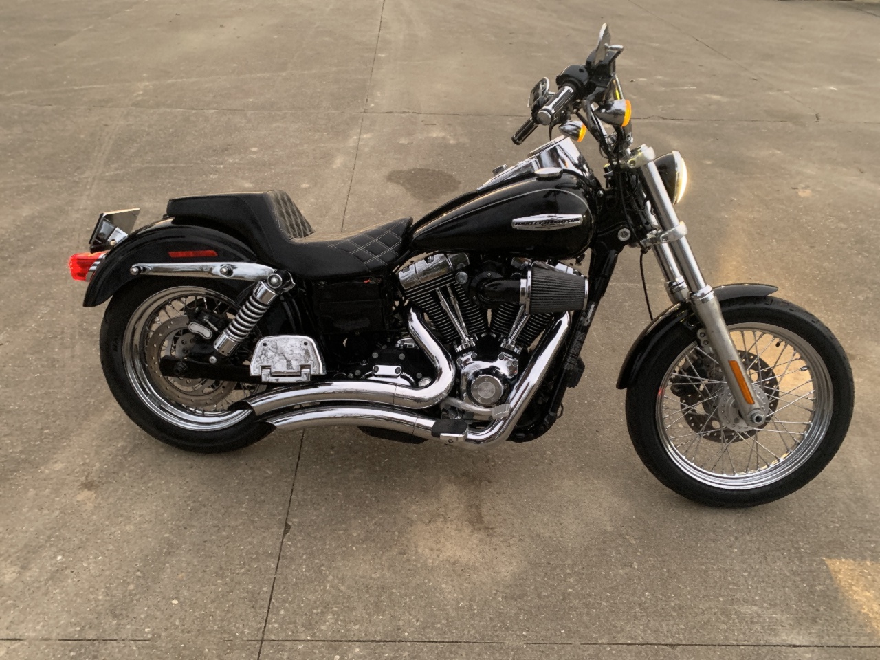 2010 Harley-Davidson Dyna Super Glide Custom